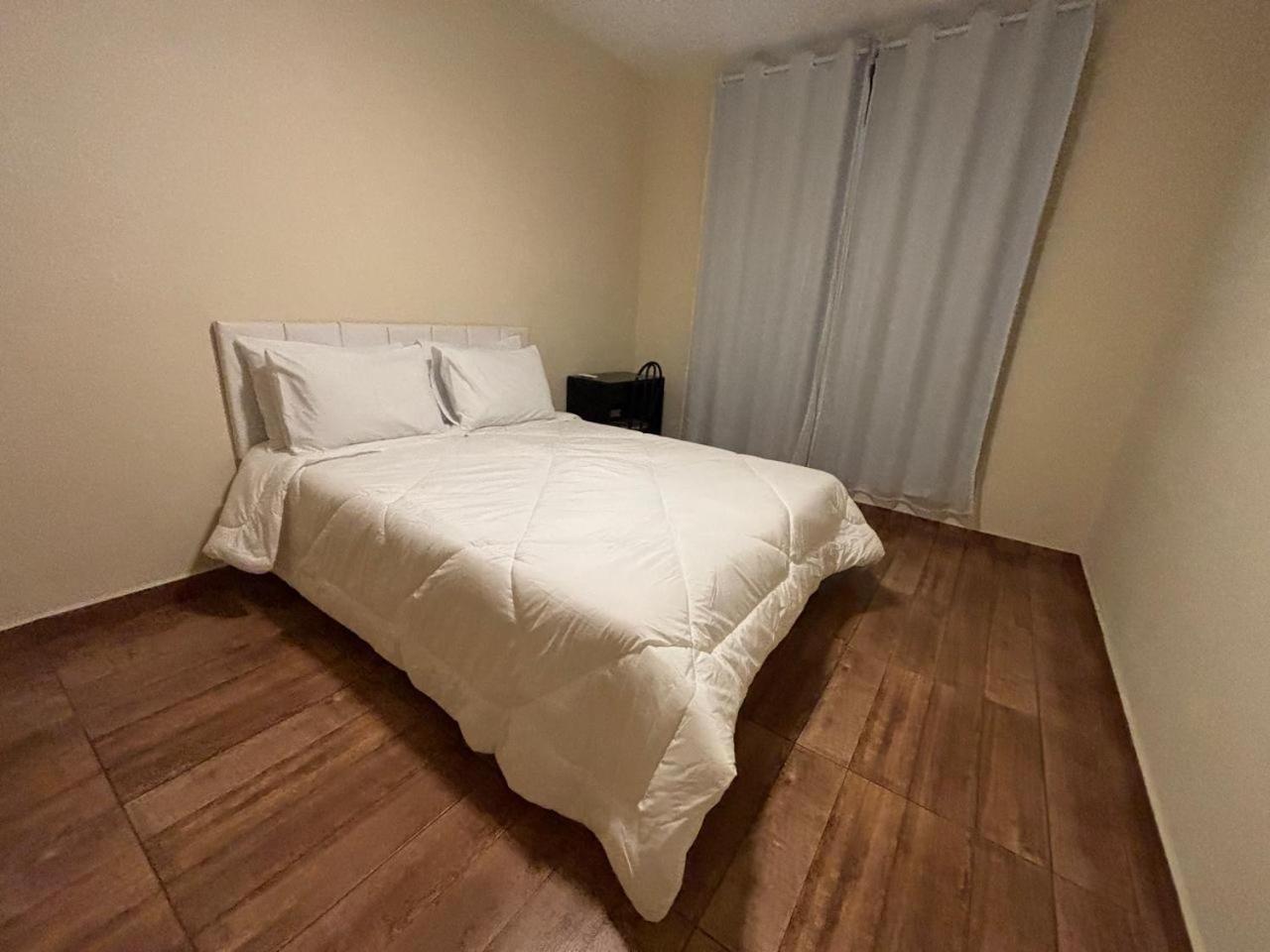 Apart Roma L Amplo E Confortavel No Centro De Aguas De Lindoia Apartment Bagian luar foto